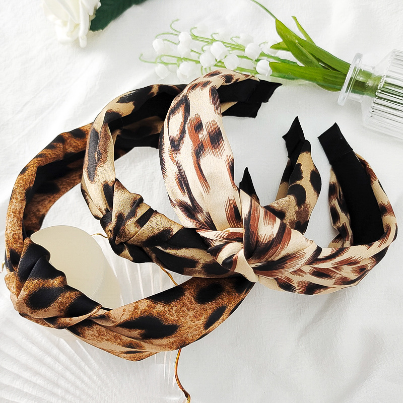 2021New fashion products Leopa – обзор и цена Women'S Accessories Flannels
